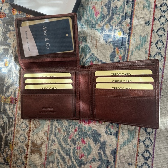 Alex & Co leather wallet - Picture 4 of 8